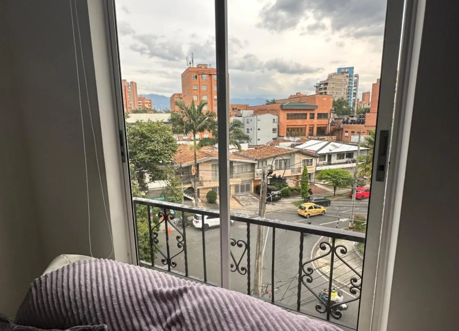 Edificio Santo Tomas By Morada Bros. Apartment Medellin